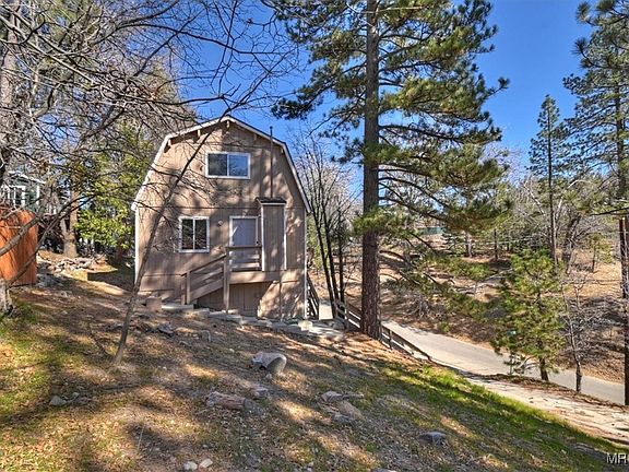 4th image of 32796 Lupine Dr