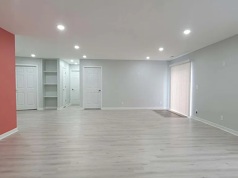5708 N 181st Ave — Photo 31
