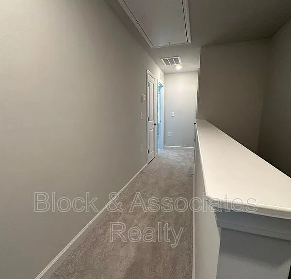 608 Gimari Dr — Photo 25
