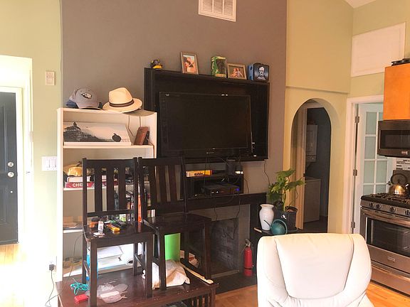 3rd image of 415 S Van Pelt St APT B5