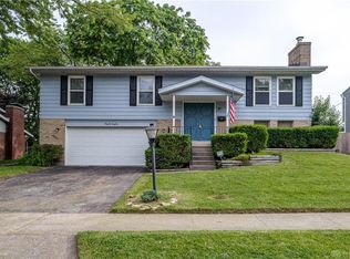 4242 Meadowsweet Dr, Dayton, OH 45424