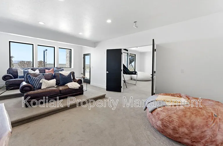 454 S Buffalo Ranch Rd W — Photo 43