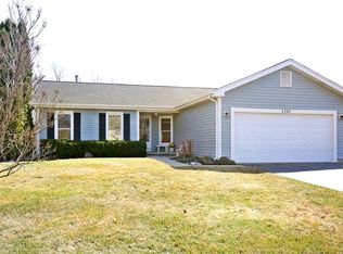 1769 Thorneapple Ln, Algonquin, IL 60102