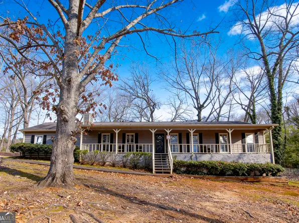 4085 Bent Oak Ct, Douglasville, GA 30135