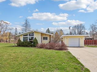 8865 W Forest Home Ave, Greendale, WI 53129