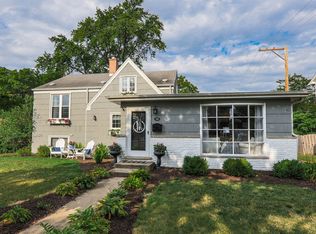 4740 Douglas Rd, Downers Grove, IL 60515