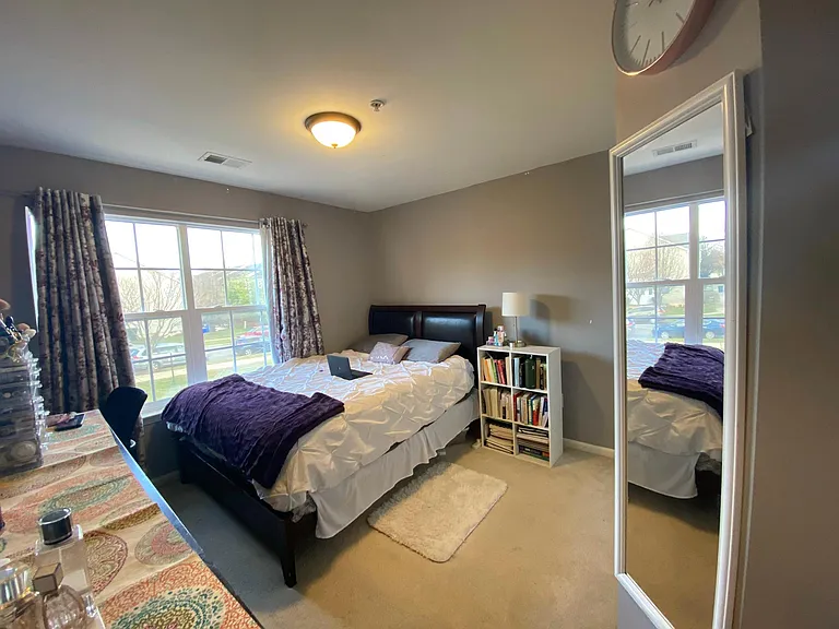 Second bedroom