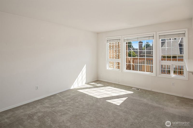 4th image of 13809 SE 255th Place