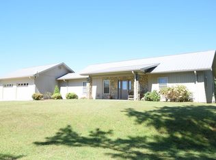 10 Carson Farm Rd, Bryson City, NC 28713