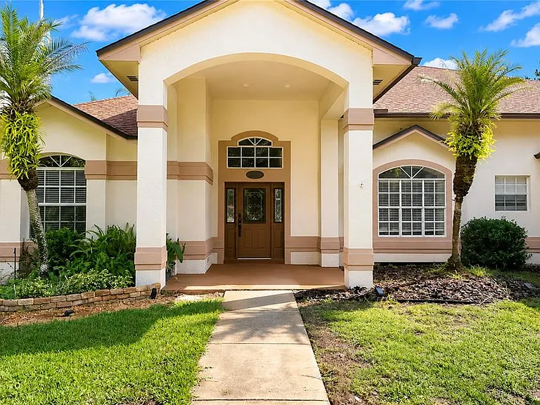 10341 Cypress Isle Ct — Photo 1