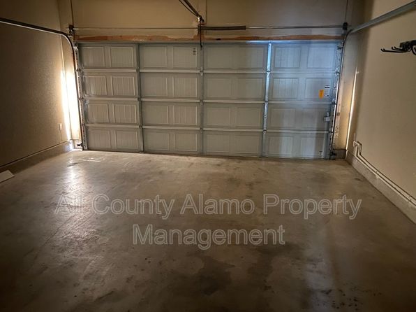 5565 Saffron Way, Leon Valley, TX 78238