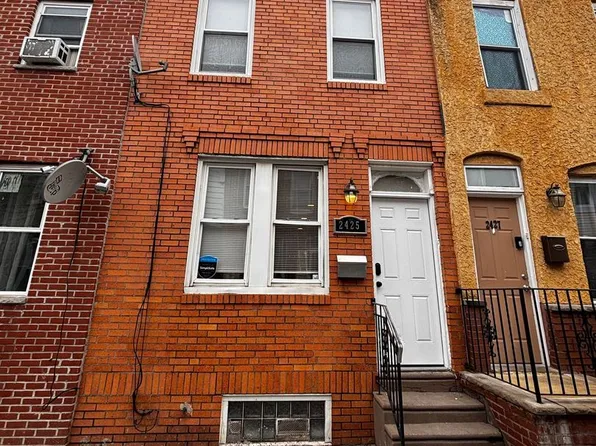 2425 S Darien St, Philadelphia, PA 19148