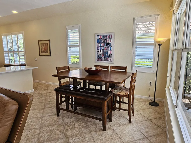 133 Treviso Ct — Photo 20