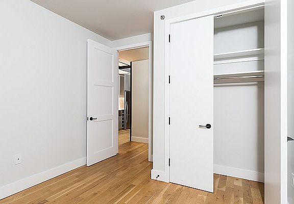 3rd image of 670 Pacific St APT 702