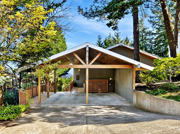 1658 Fircrest Dr, Lake Oswego, OR 97034