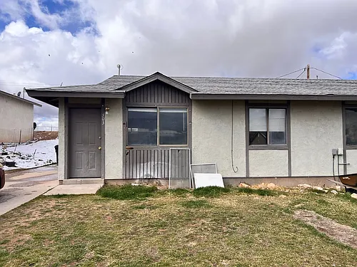 303 N 1600 W Photo 1