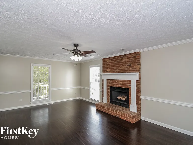 4740 Govanett Rd — Photo 2