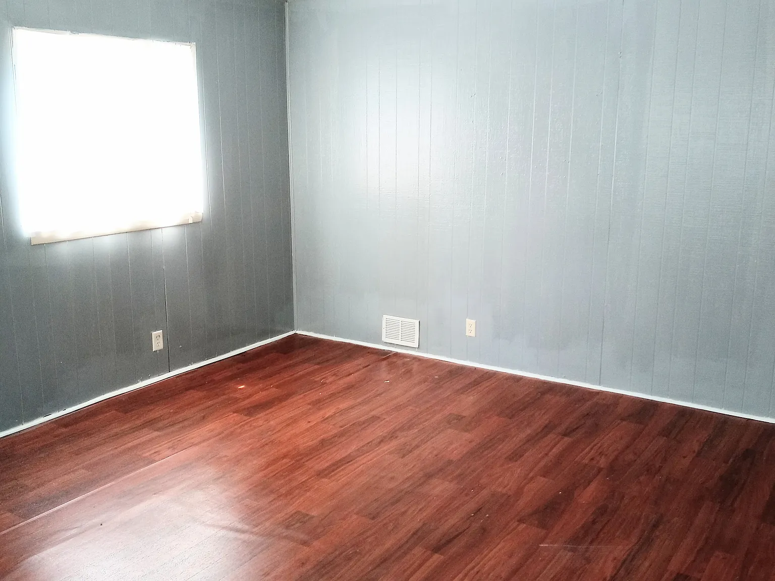 3 bed, 994 sqft, $1,200 — Photo 4