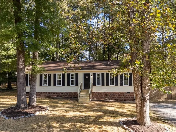 8002 Sussex Pl, Chesterfield, VA 23832