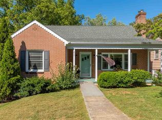 411 Hendren Ave, Staunton, VA 24401