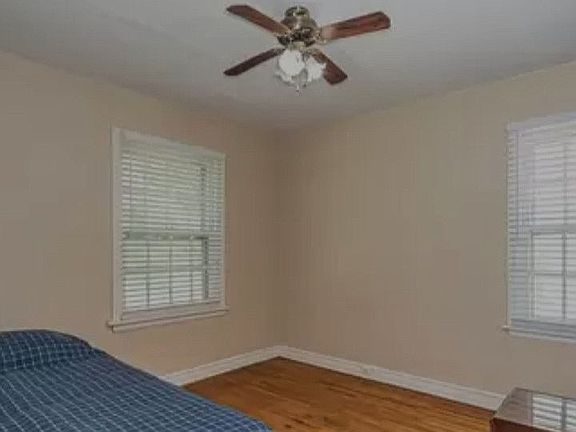 1st BEDROOM