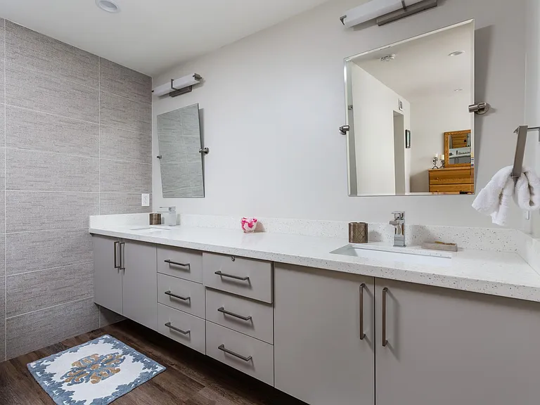 4950 N Miller Rd #230 — Photo 12