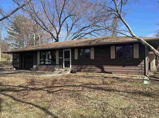 3428 Lauderdale Ln, Rockford, IL 61107