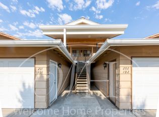 253 NE Damson Pl #102, College Place, WA 99324