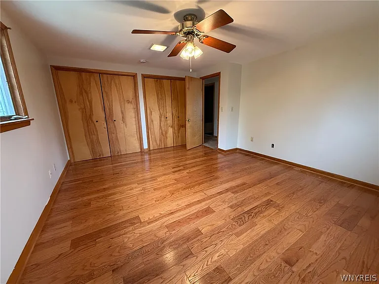 437 Springville Ave — Photo 22