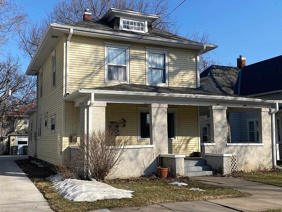 1st image of 814 N Lincoln Ave