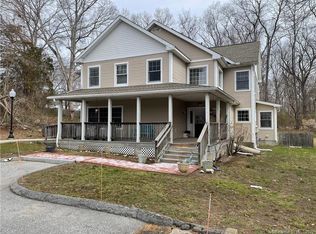 542 Long Hill Rd, Groton, CT 06340