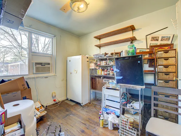 216-76 68th Avenue image 15 of 19