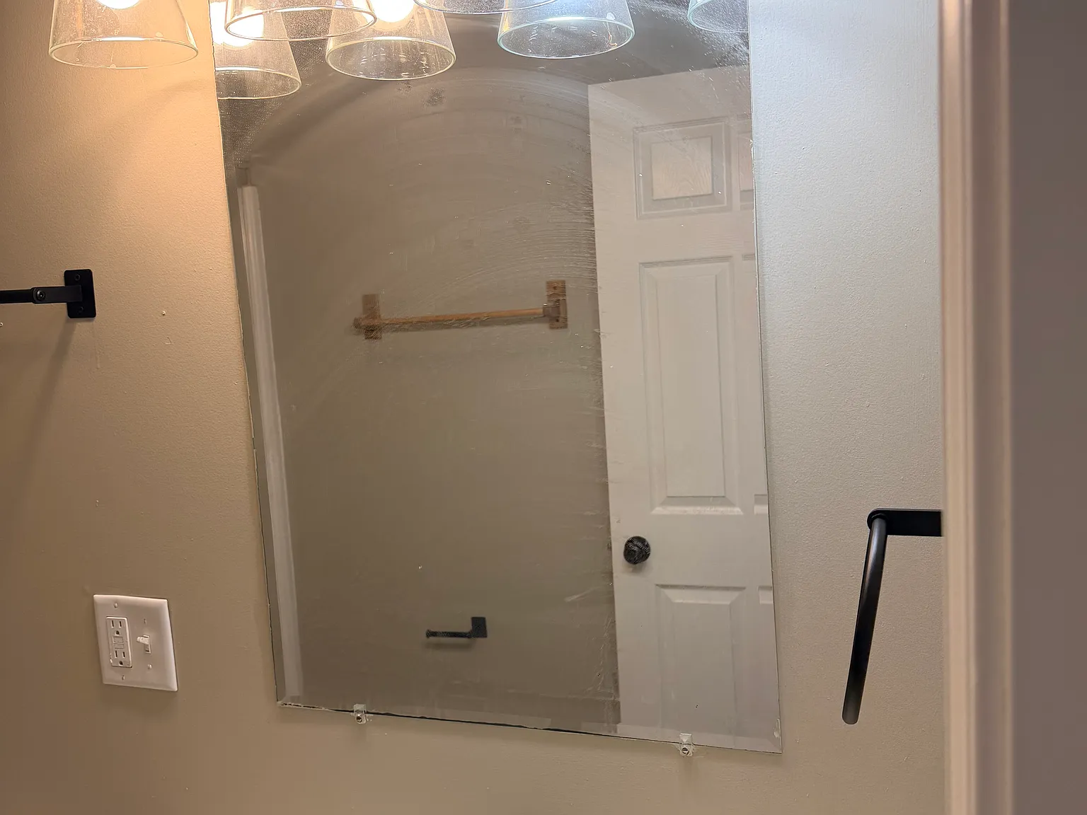2 bed, 900 sqft, $875 — Photo 3