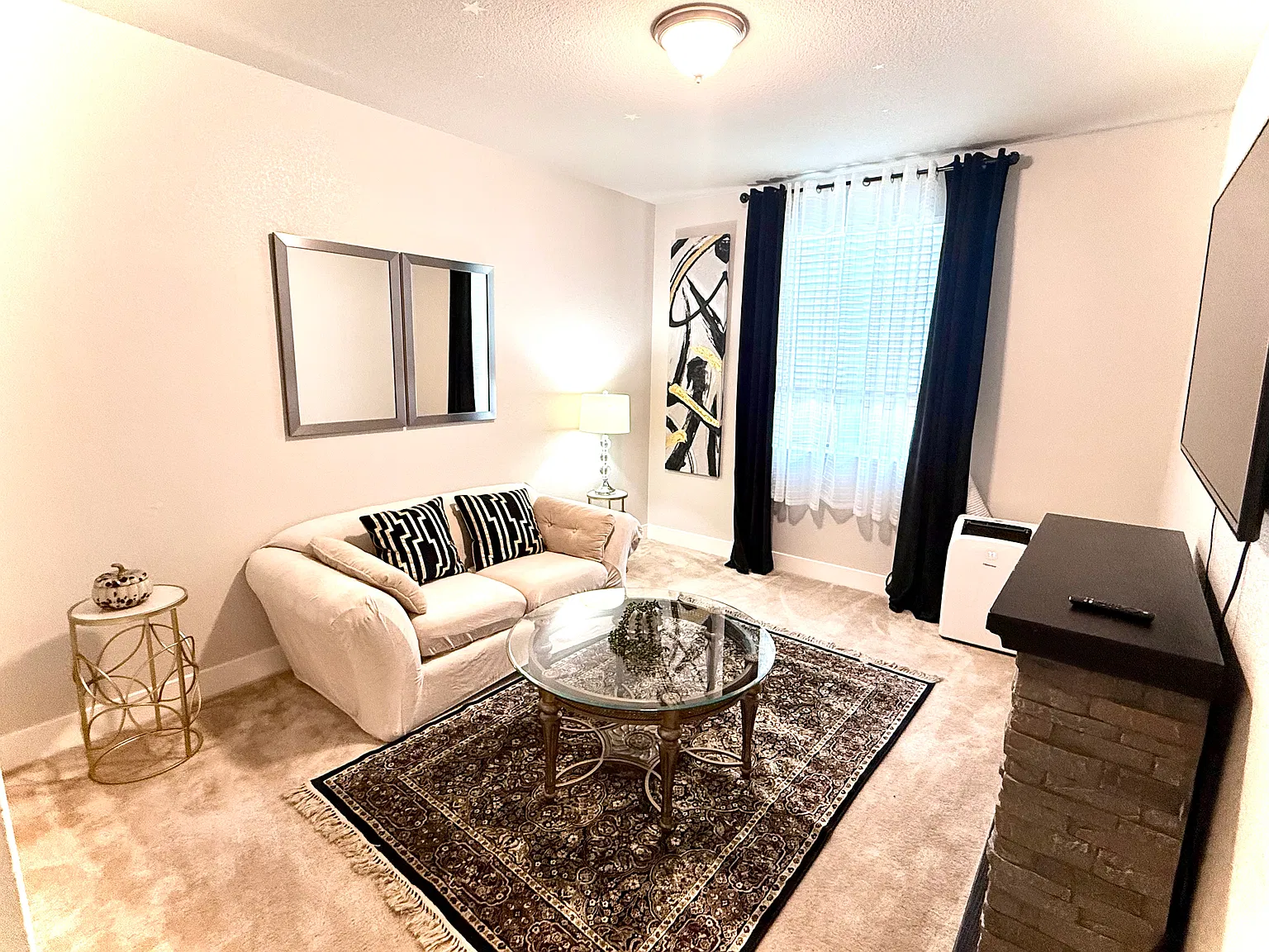 1 bed, 800 sqft, $1,595 — Photo 3