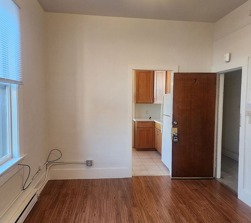 1st image of 27 Saint Louis Aly APT 7