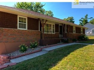 1403 N 3rd St, Atchison, KS 66002