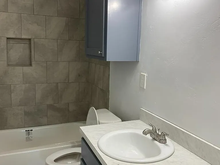 Unit Photo
