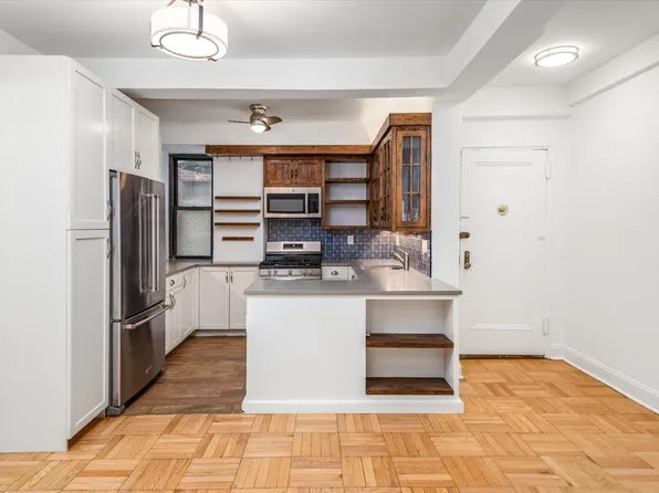 90 Park Terrace East image 19 of 33