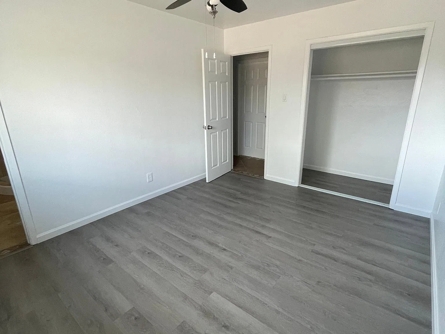 3 bed, 1350 sqft, $2,000 — Photo 3