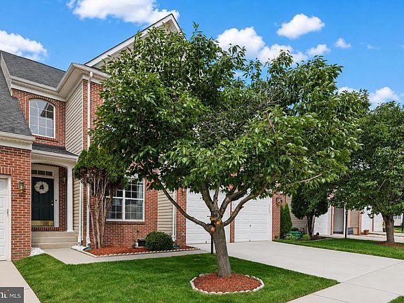 2nd image of 6176 Popes Creek Pl