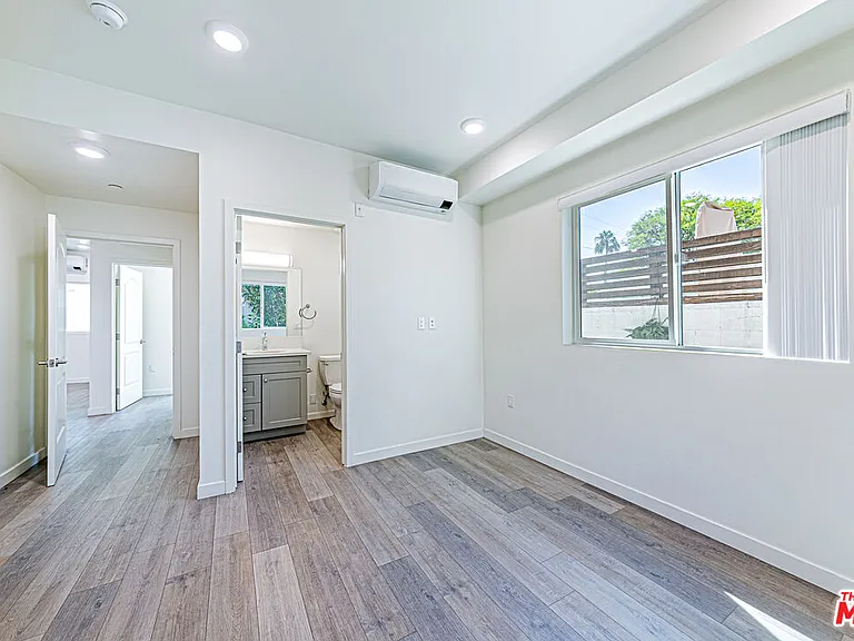 5912 Satsuma Ave — Photo 13