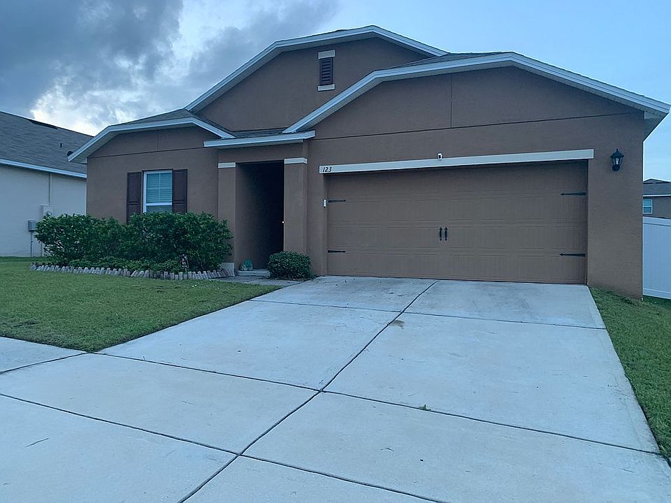 1st image of 123 Bella Dr