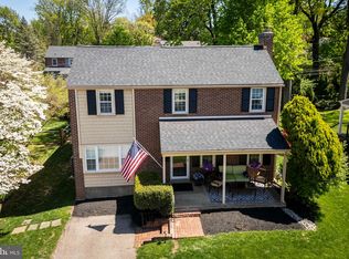 518 Enfield Rd, Oreland, PA 19075