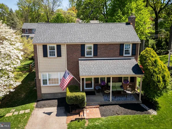 518 Enfield Rd, Oreland, PA 19075