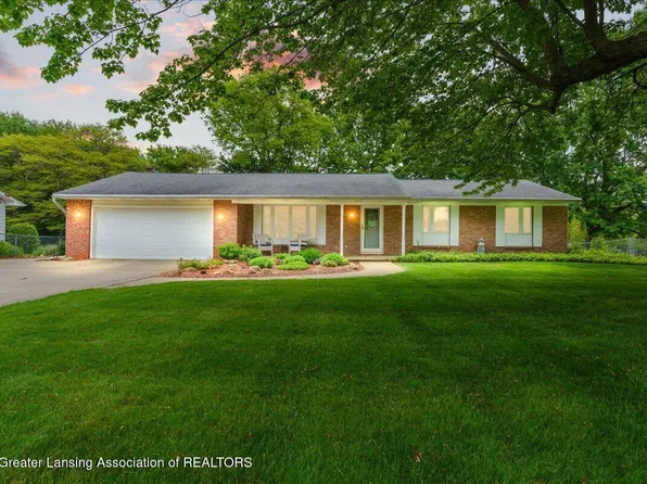 14921 Karl Dr, Lansing, MI 48906