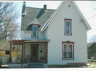 72 Academy St, Malone, NY 12953