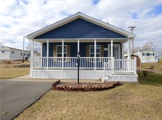 4 S Lakeside Dr, Terryville, CT 06786