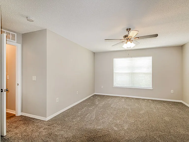 6510 Hillview Rd — Photo 12