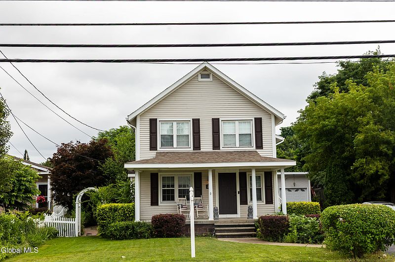 2nd image of 212 Mariaville Road