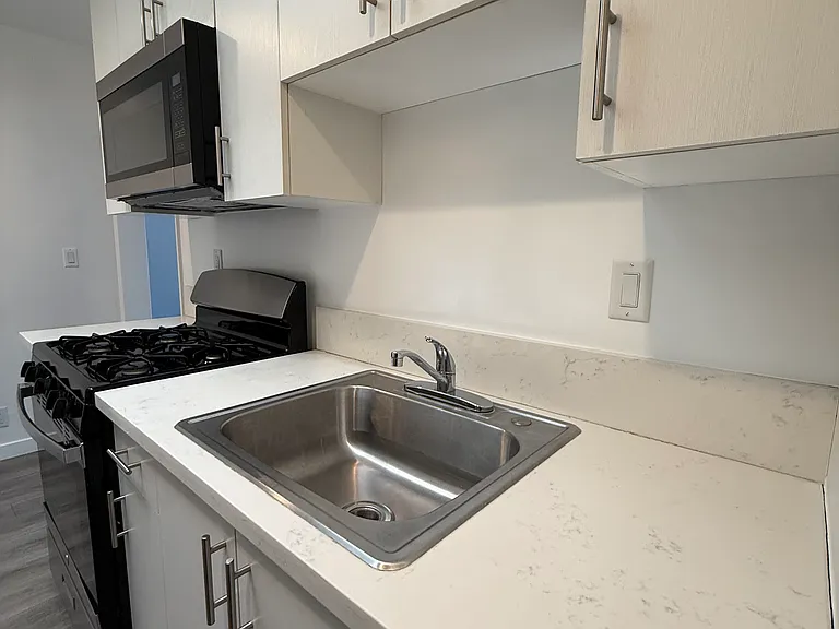 5402 E Beverly Blvd #1 — Photo 13